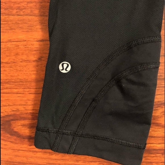 Lululemon Run: Inspire Crop II
Black / Quilt Spring 14-26 - Picture 5 of 10